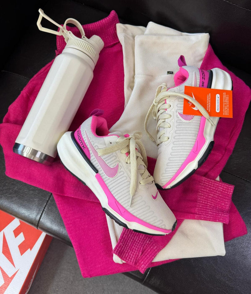 Tênis Zoom x Invincible Run 3 - Branco/Rosa