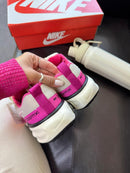 Tênis Zoom x Invincible Run 3 - Branco/Rosa