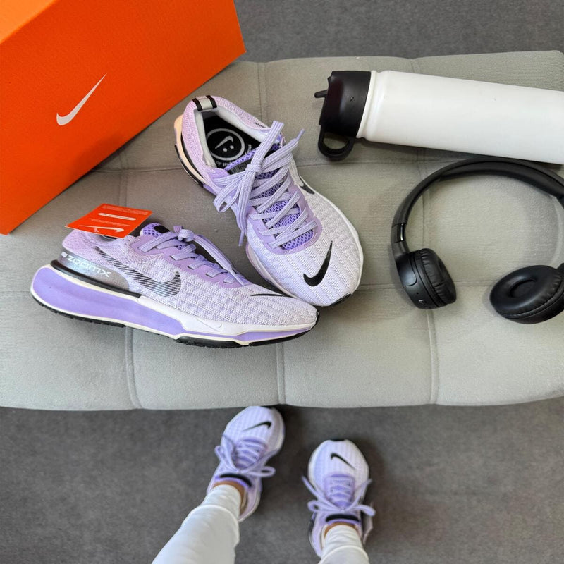 Tênis Zoom x Invincible Run 3 - Lílas